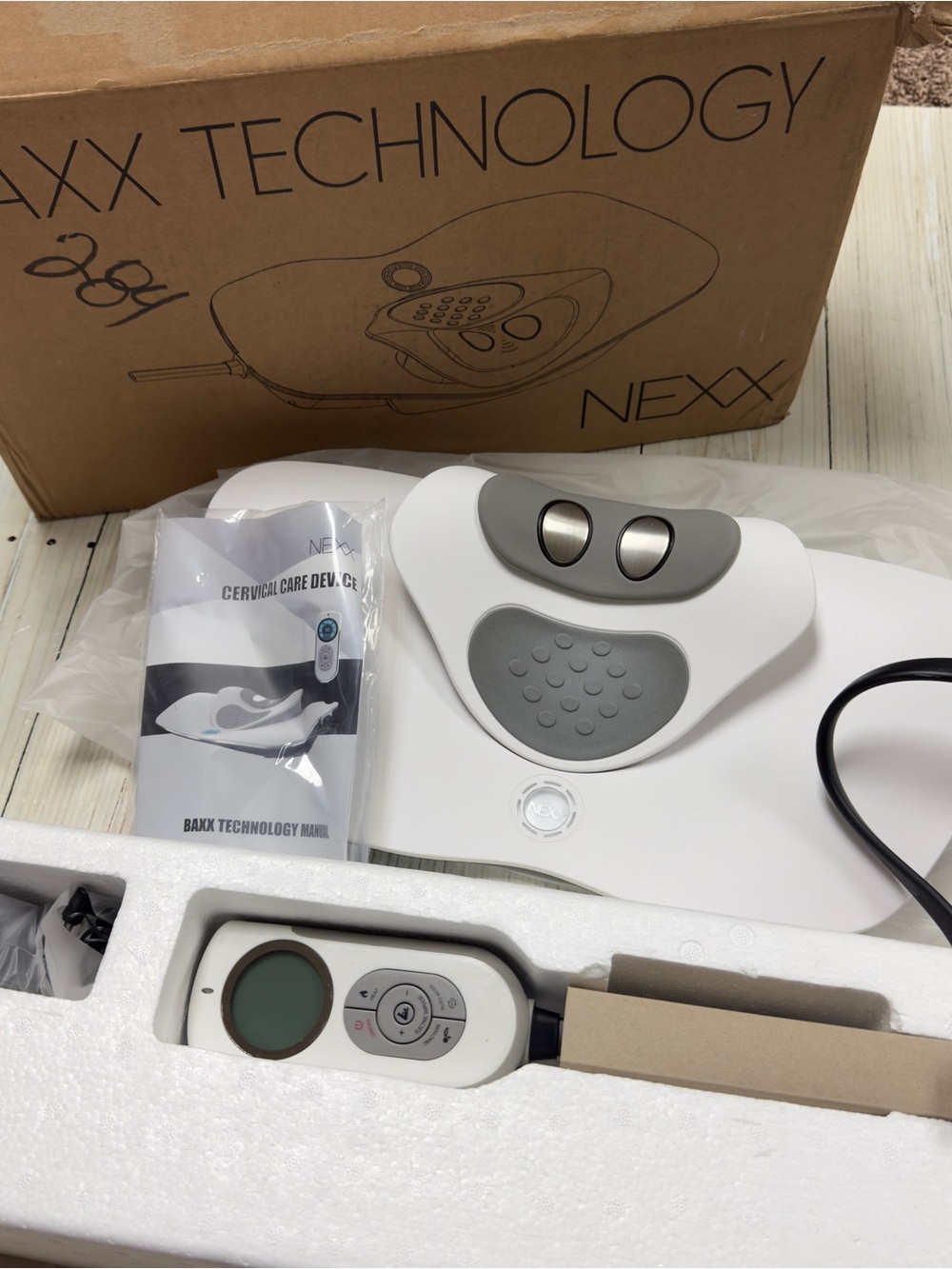 New Nexx Cervical Automatic Neck Traction Device with Heat Therapy